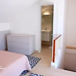 Appartamento Carducci 405 *